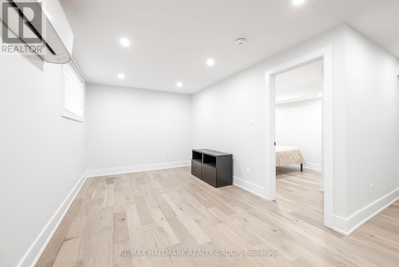 185A 185B CARLETON AVENUE Image 44