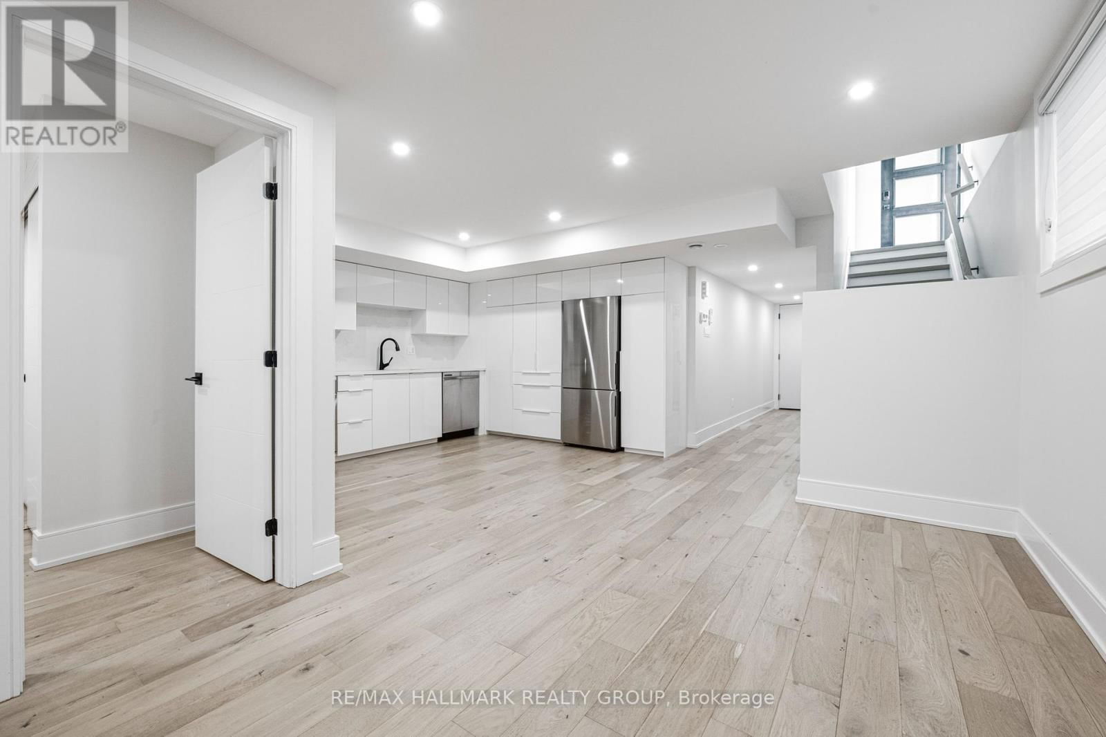 185A 185B CARLETON AVENUE Image 45