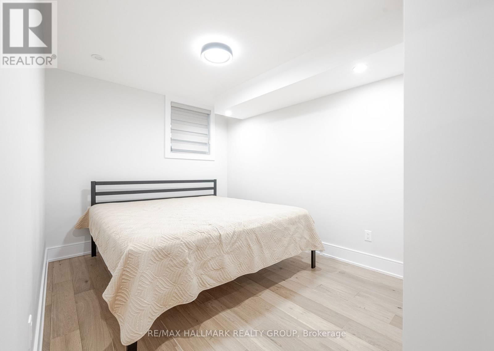 185A 185B CARLETON AVENUE Image 46