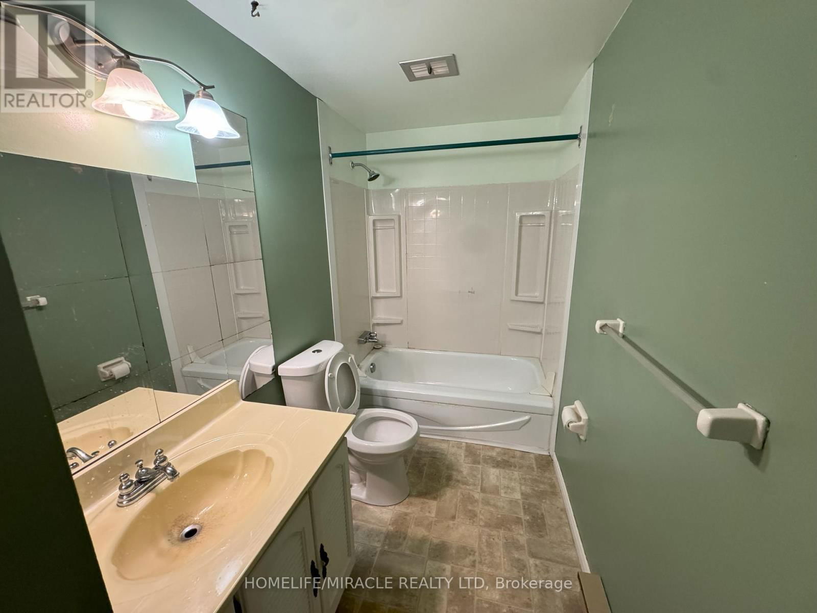 278 BARBER AVENUE Image 11