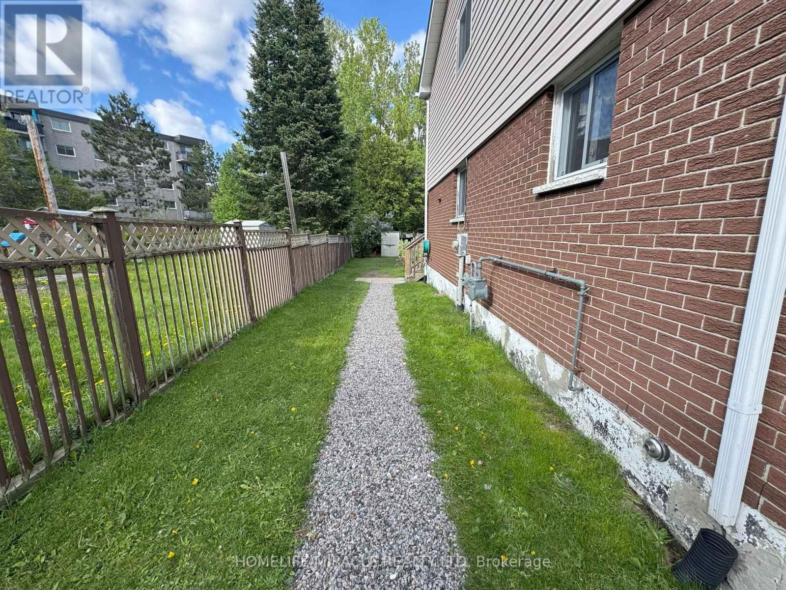 278 BARBER AVENUE Image 23
