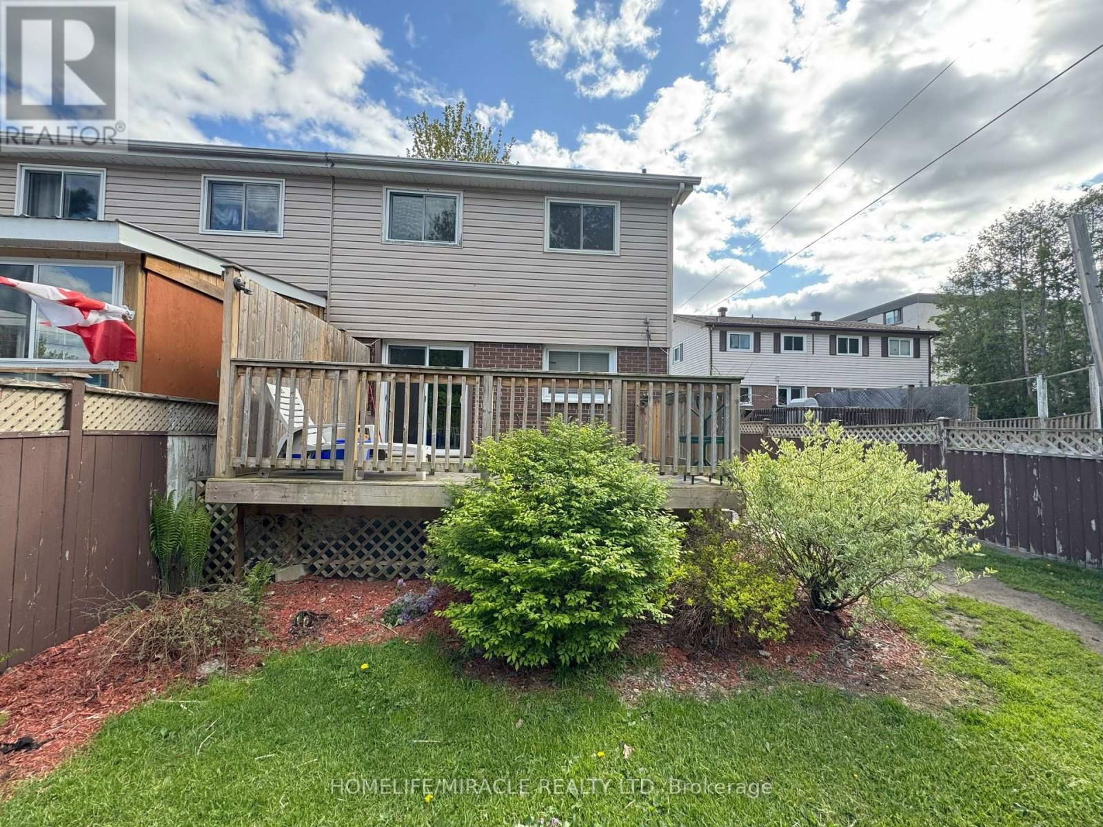 278 BARBER AVENUE Image 25