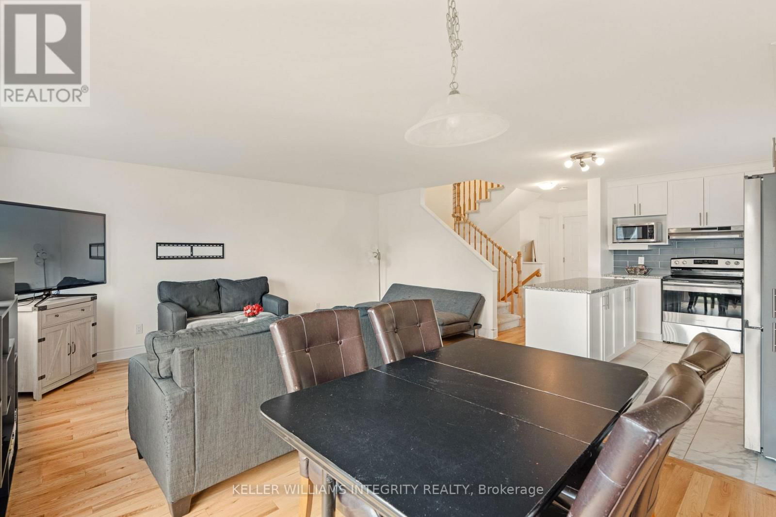 166 DION AVENUE Image 15