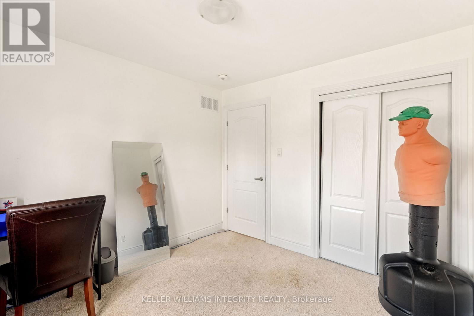 166 DION AVENUE Image 20