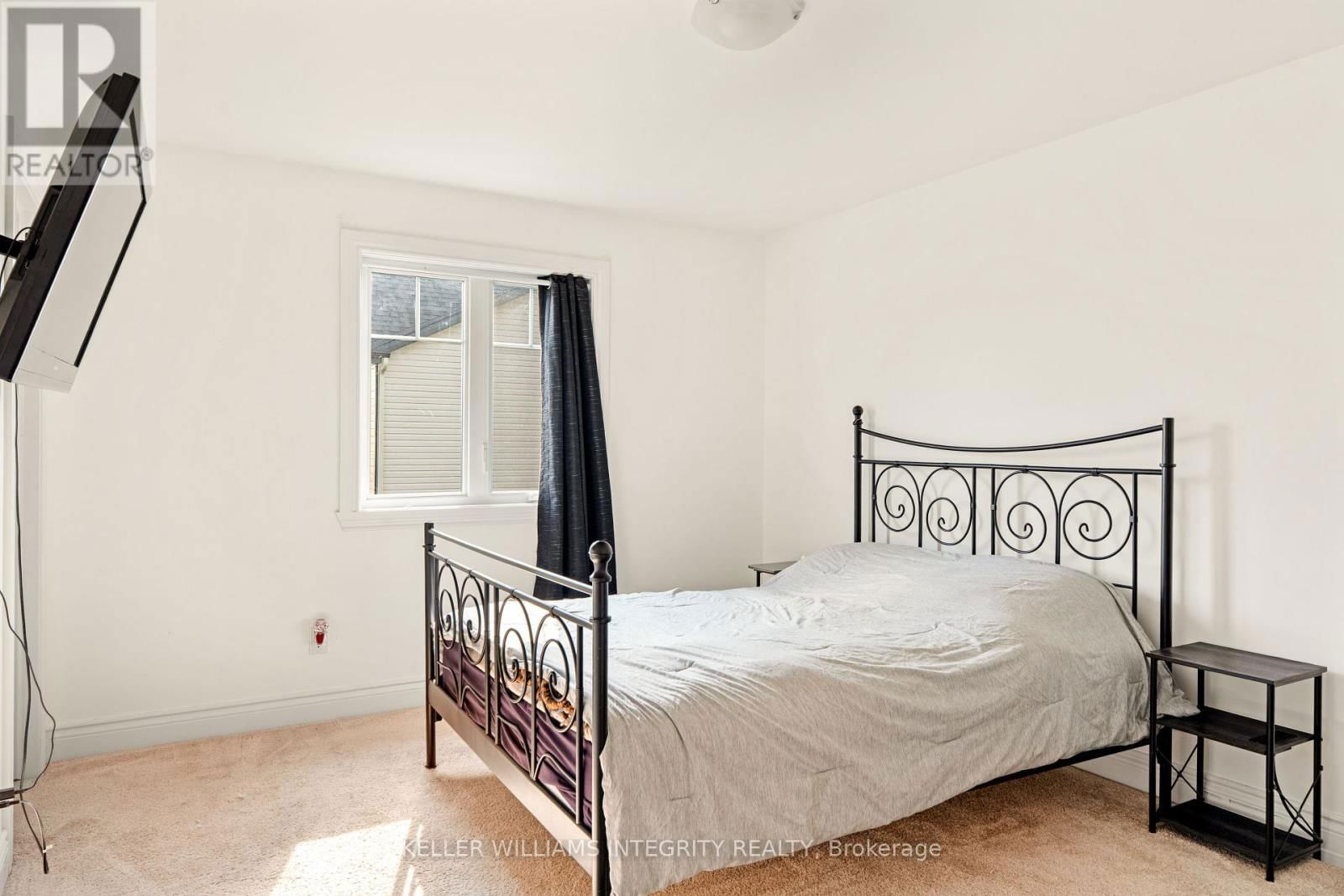 166 DION AVENUE Image 22
