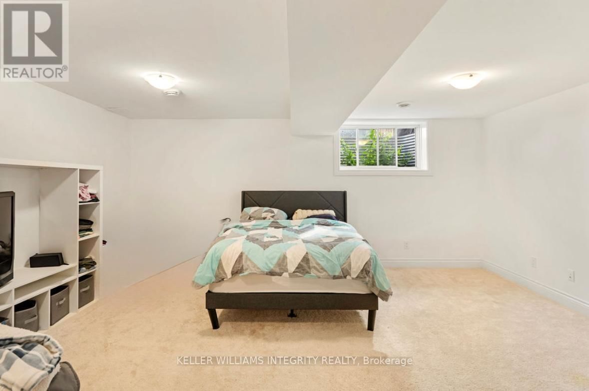 166 DION AVENUE Image 25