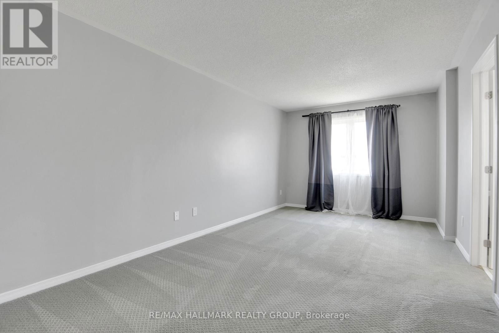 396 VIA VERONA AVENUE Image 22