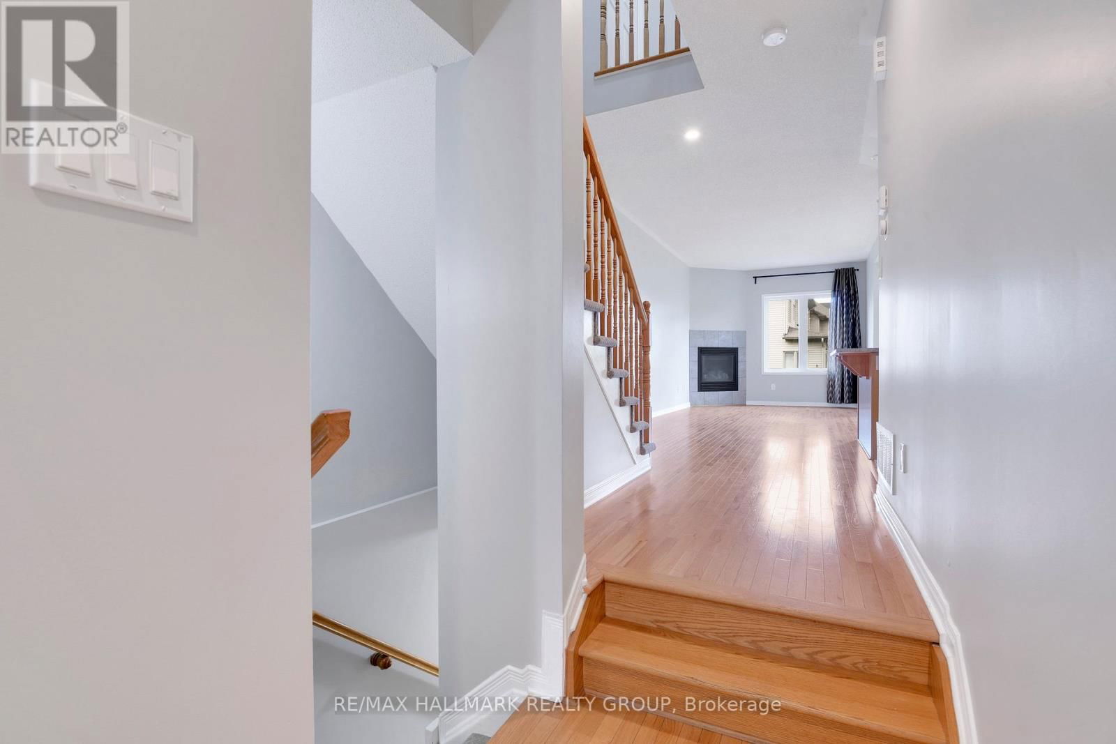 396 VIA VERONA AVENUE Image 7