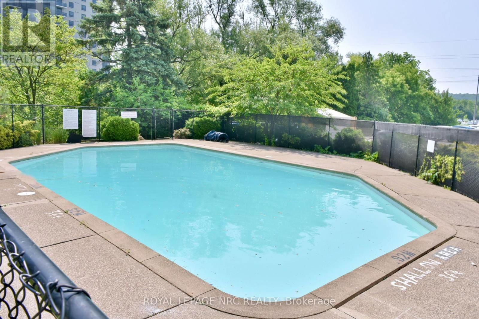 810 - 215 GLENRIDGE AVENUE Image 32