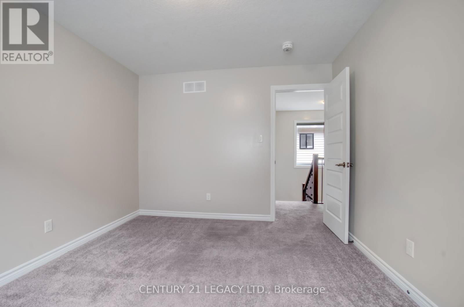 1606 FINLEY CRESCENT Image 27