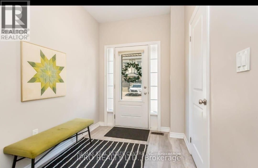 78 - 324 EQUESTRIAN WAY Image 3