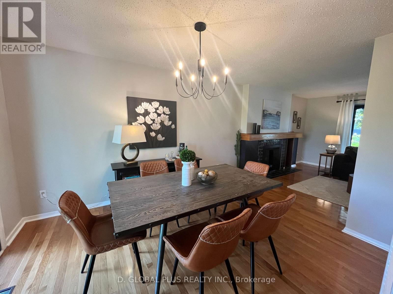 51 CHIMO DRIVE Image 11