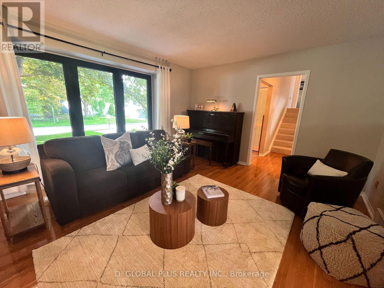 51 CHIMO DRIVE Image 7