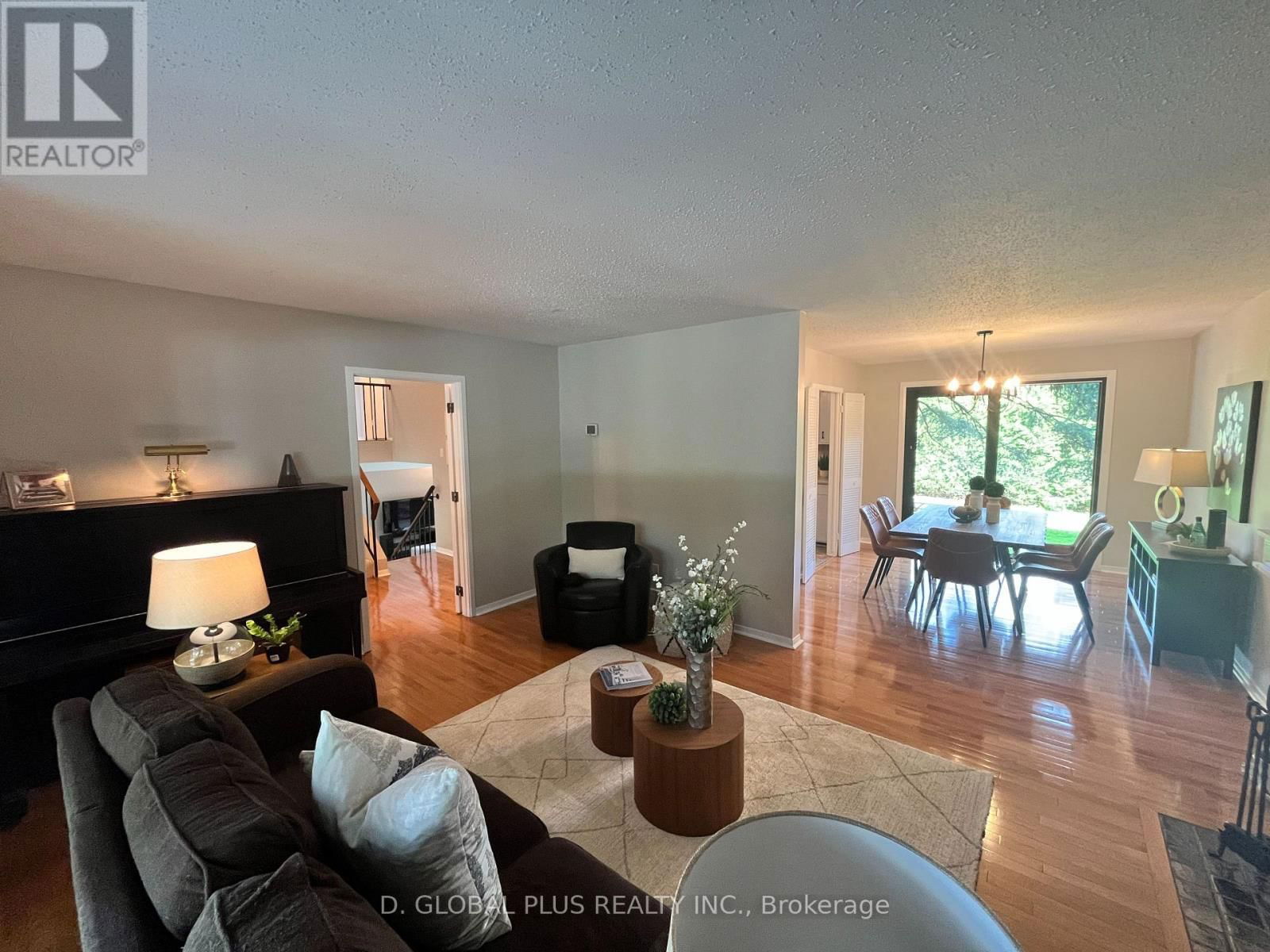 51 CHIMO DRIVE Image 9