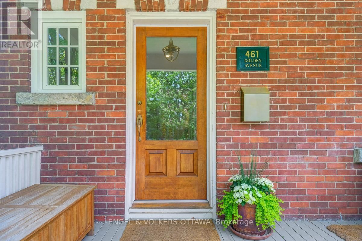 461 GOLDEN AVENUE Image 4