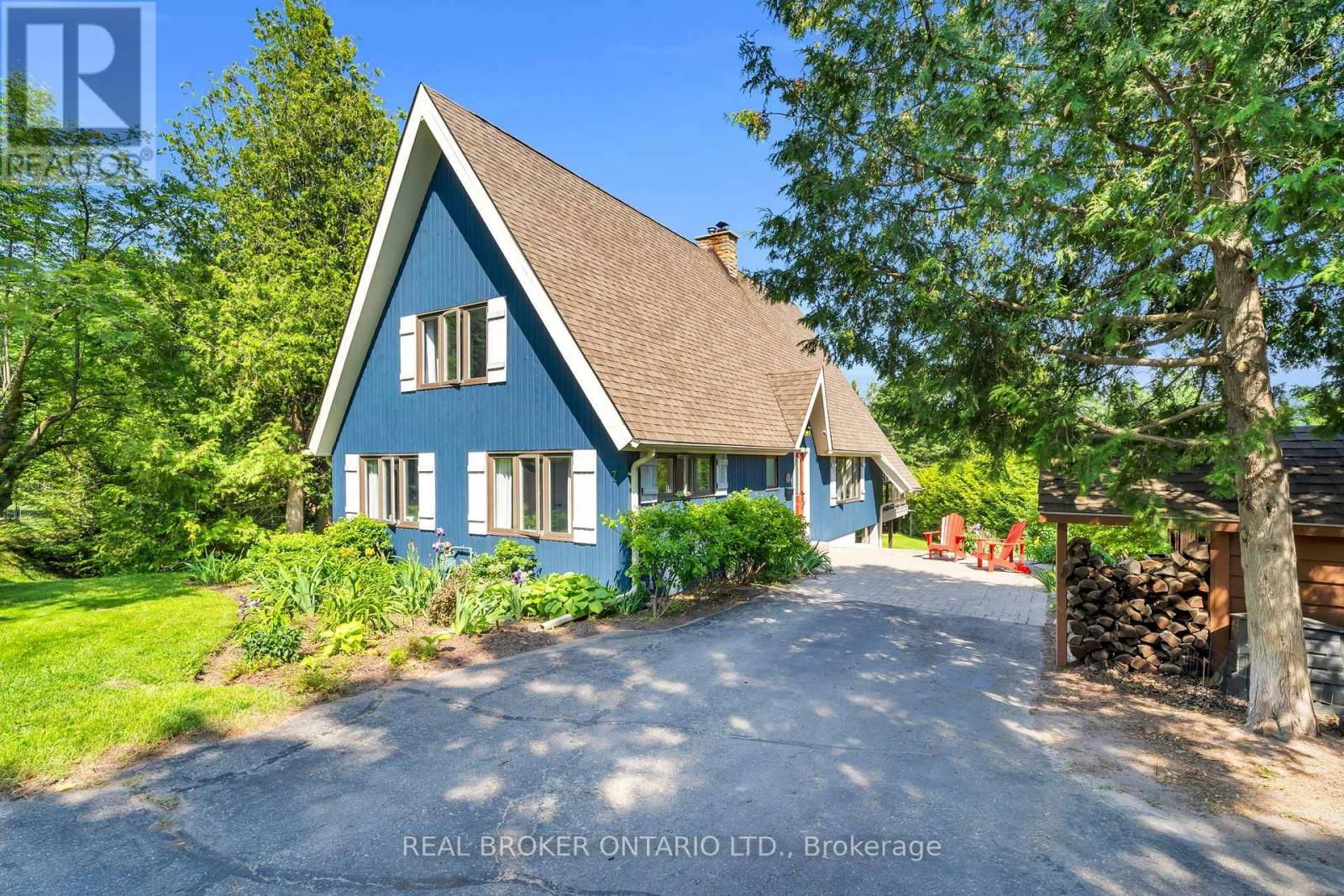 7 VICTORIA HEIGHTS Image 1