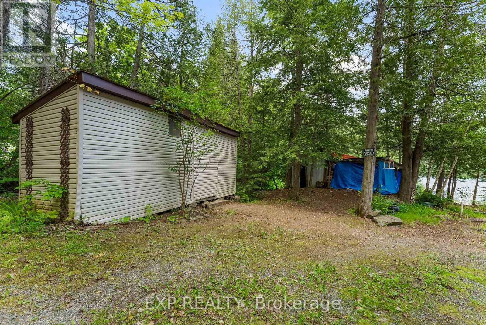 1061-A CENTENNIAL LAKE ROAD Image 32