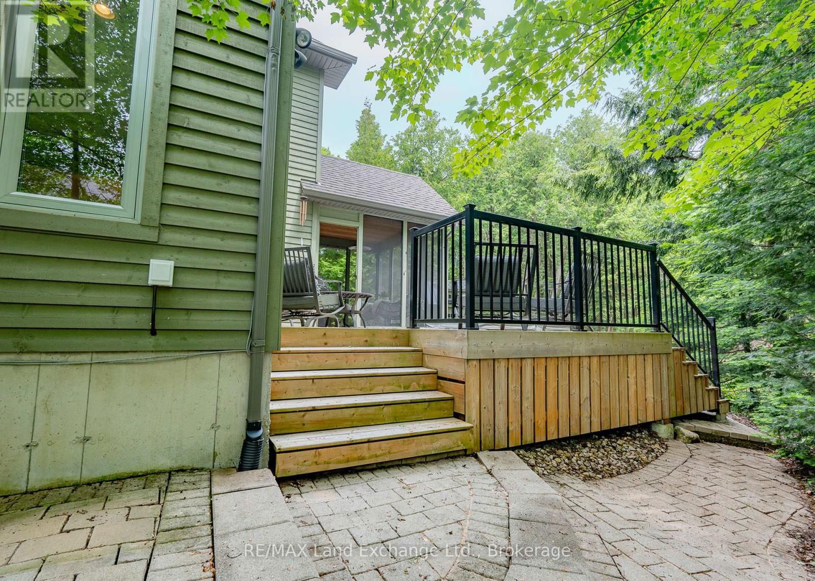 200 TRILLIUM DRIVE Image 37