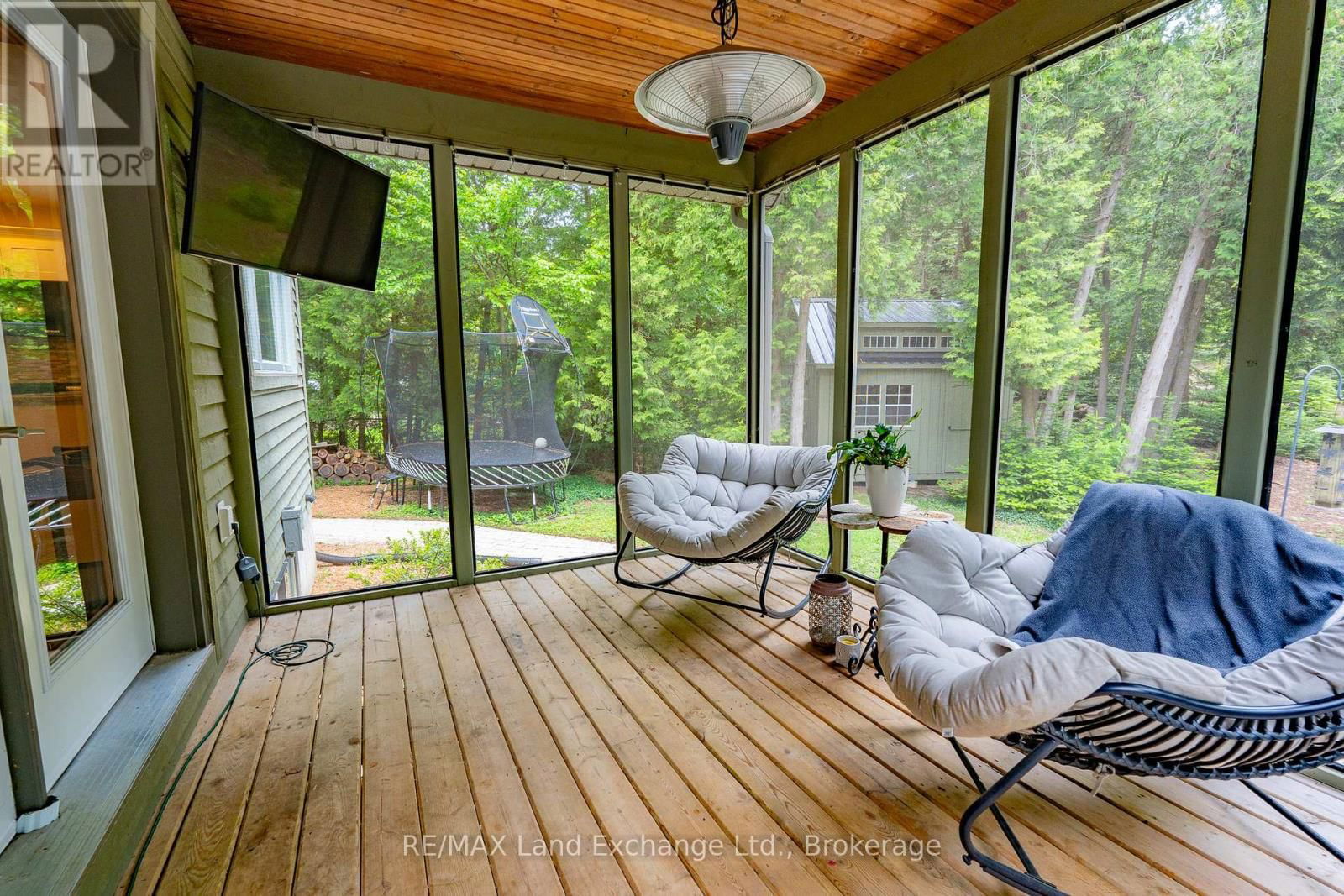 200 TRILLIUM DRIVE Image 39