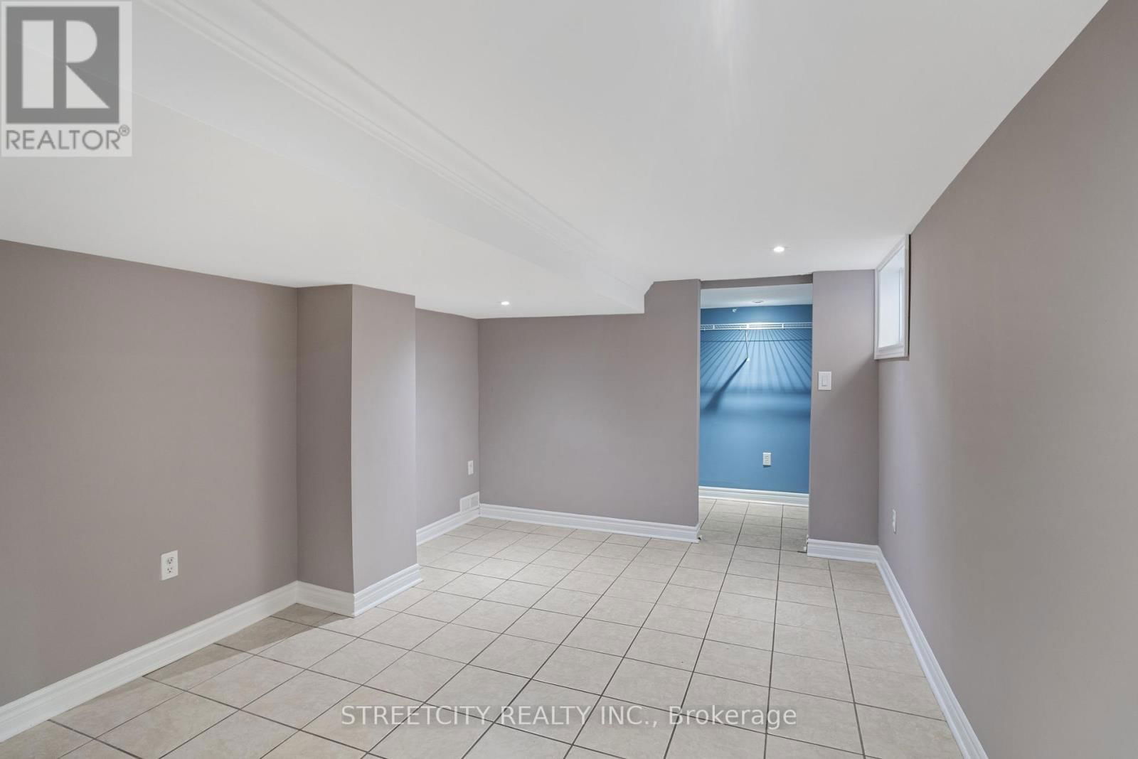 239 HIGHBURY AVENUE Image 28