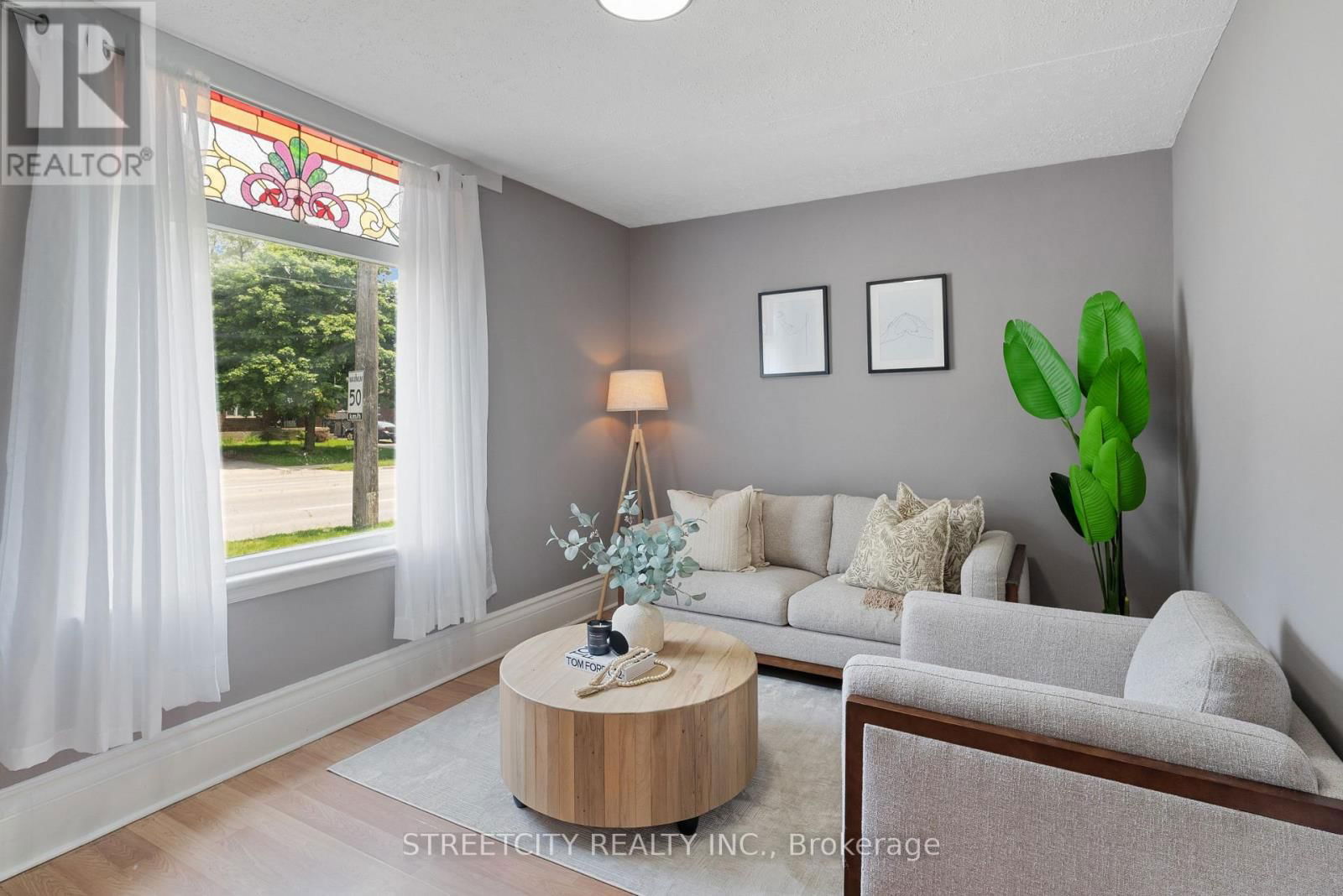 239 HIGHBURY AVENUE Image 3