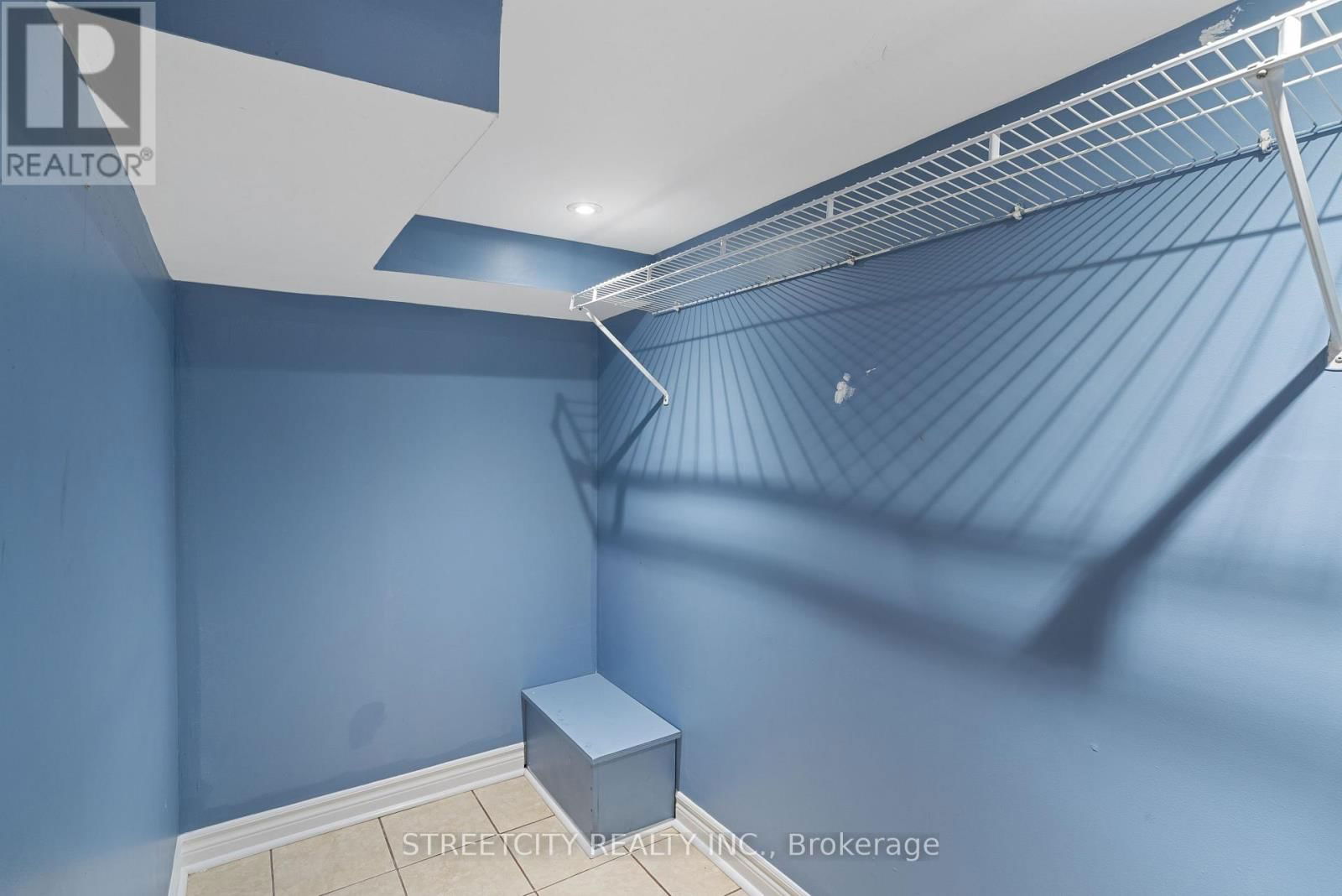 239 HIGHBURY AVENUE Image 30