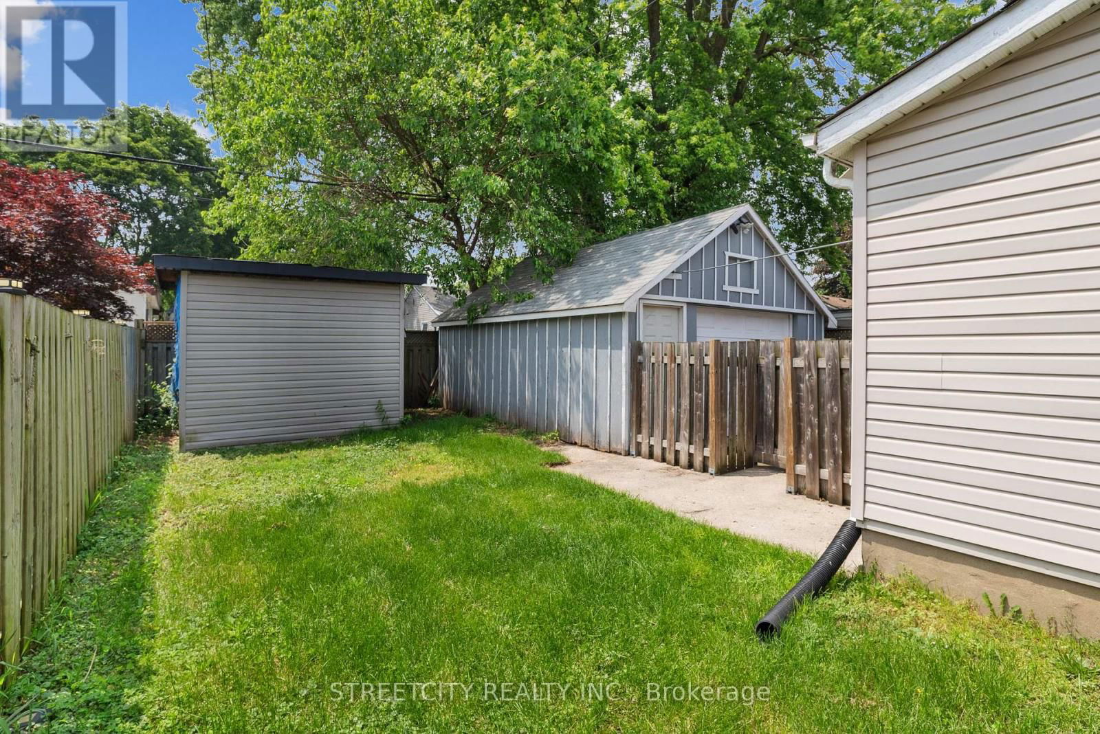 239 HIGHBURY AVENUE Image 36