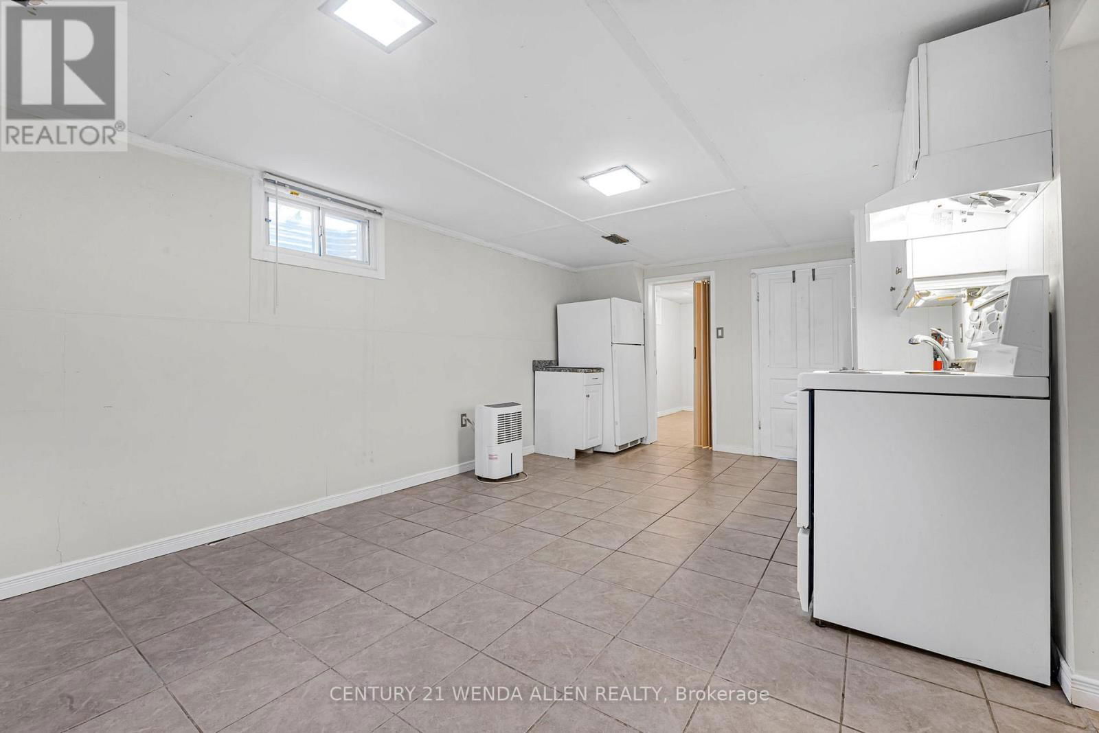1015 ORIOLE DRIVE Image 19