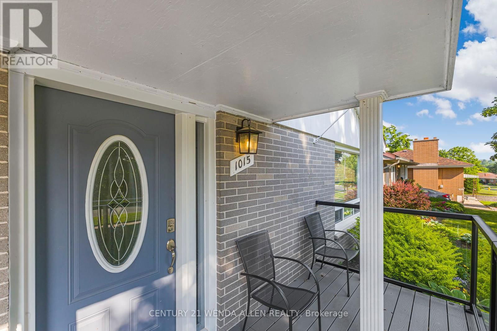 1015 ORIOLE DRIVE Image 2