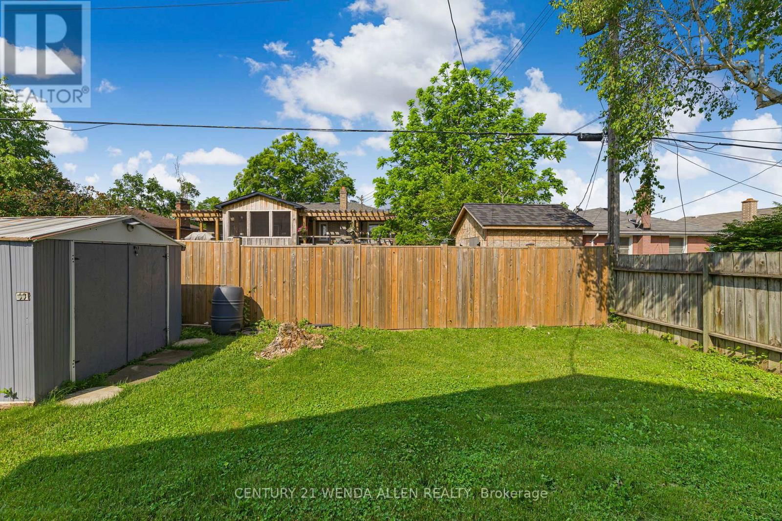 1015 ORIOLE DRIVE Image 28