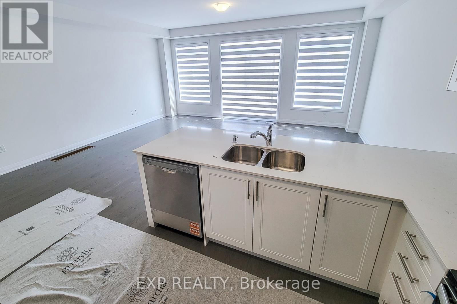 52 BLAIN DRIVE Image 12