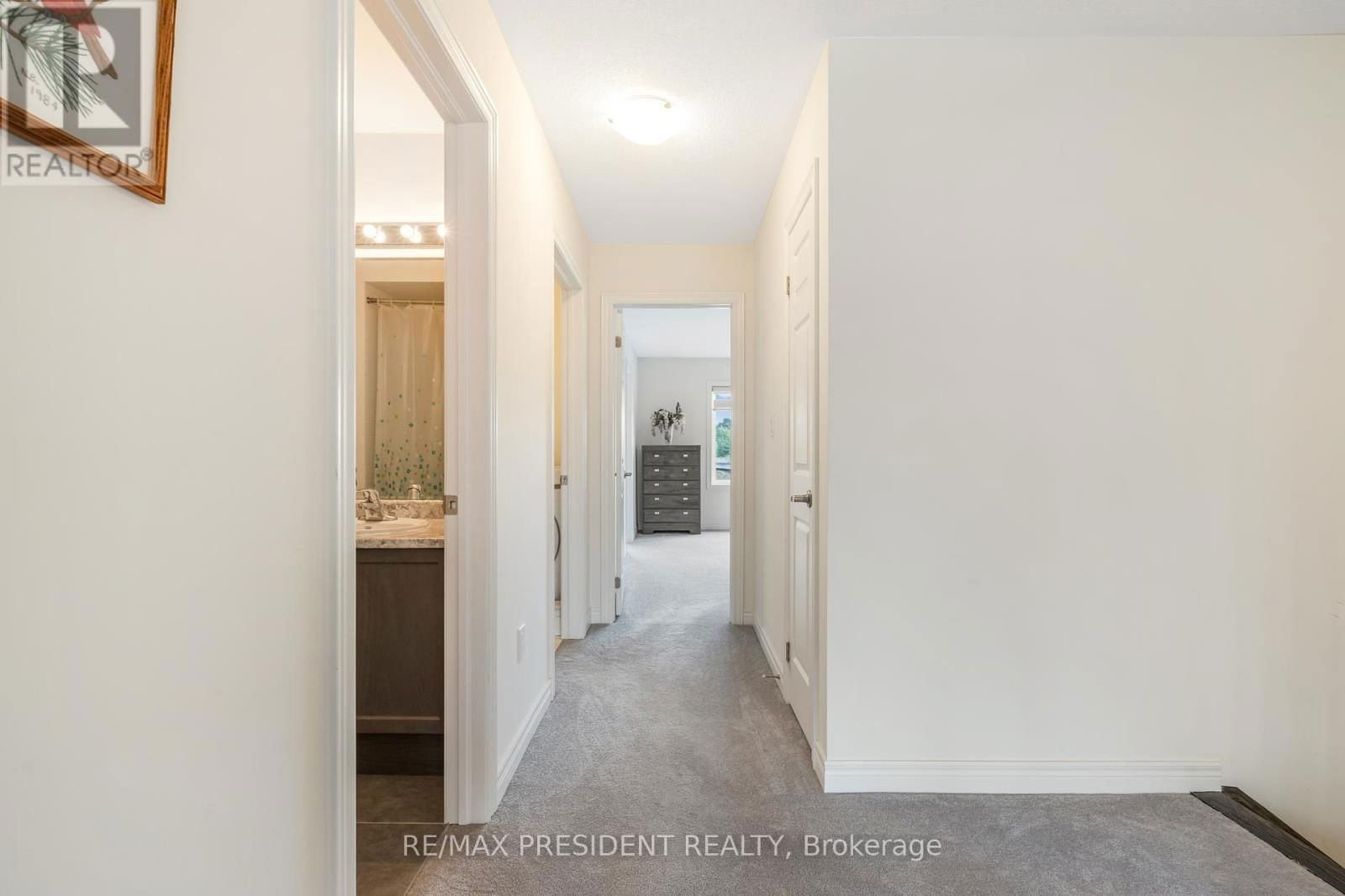 38 - 166 DEERPATH DRIVE Image 20