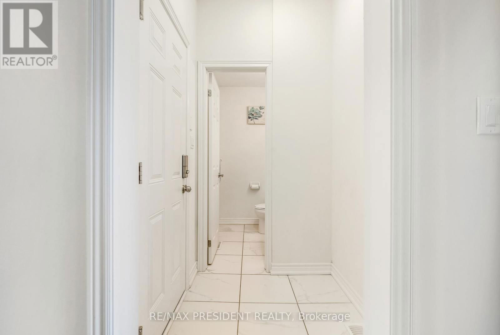 38 - 166 DEERPATH DRIVE Image 7