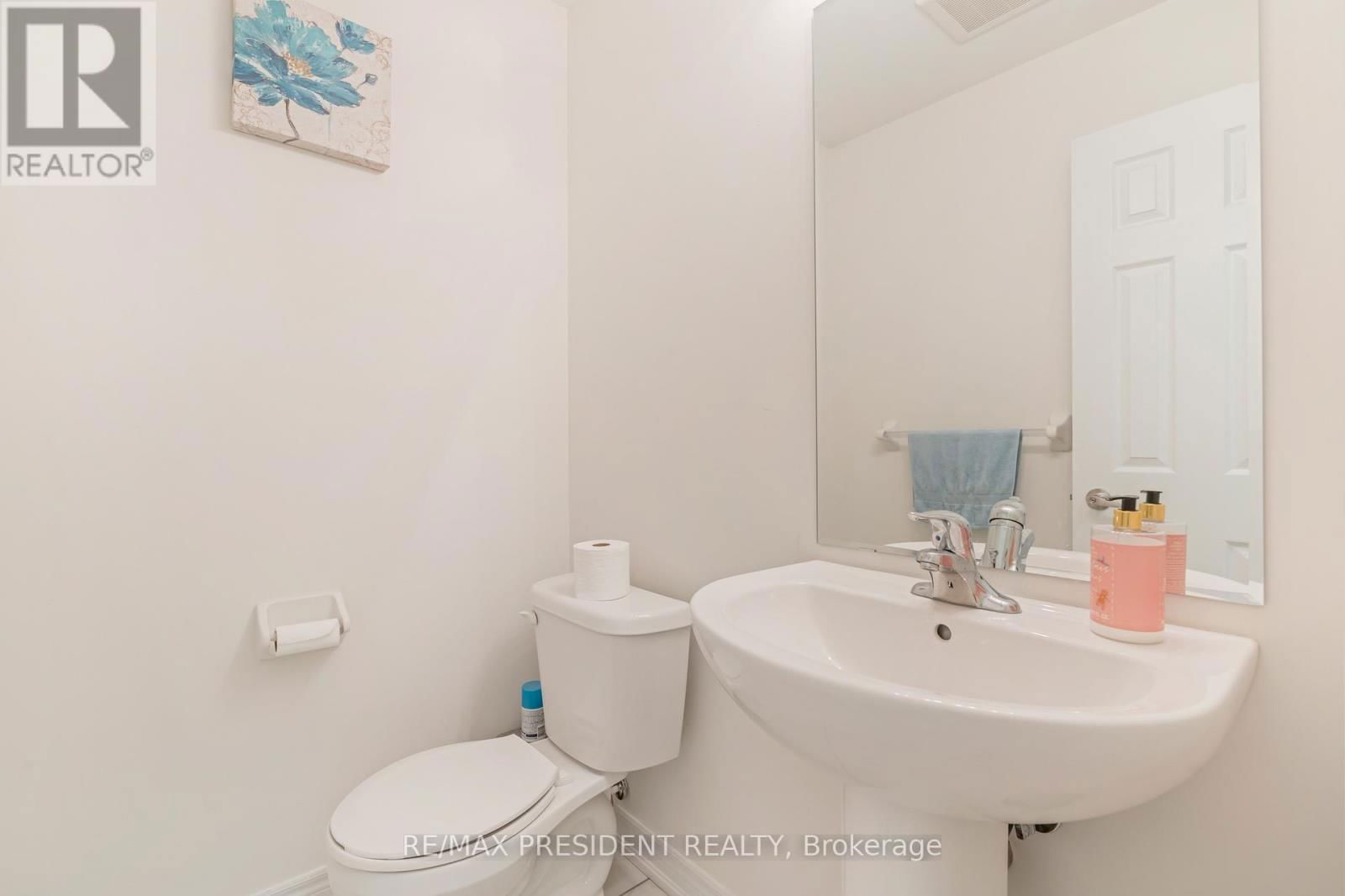 38 - 166 DEERPATH DRIVE Image 8