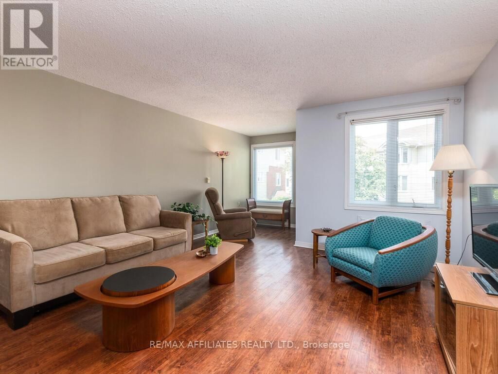 230 - 848 SEYTON DRIVE Image 12