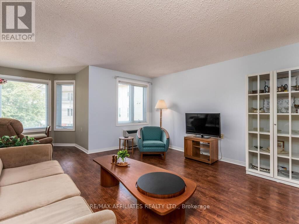 230 - 848 SEYTON DRIVE Image 14