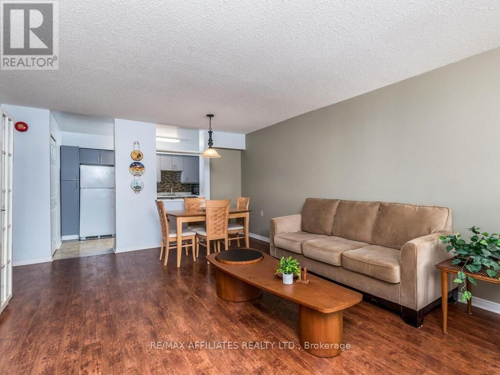 230 - 848 SEYTON DRIVE Image 15