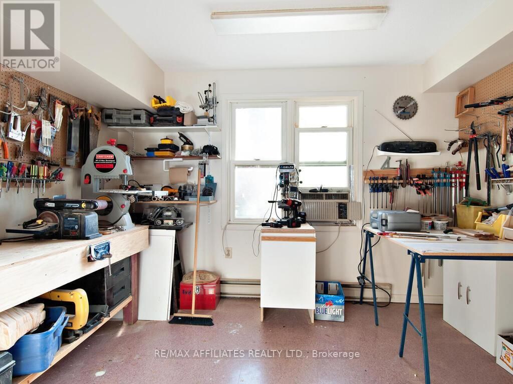 230 - 848 SEYTON DRIVE Image 30