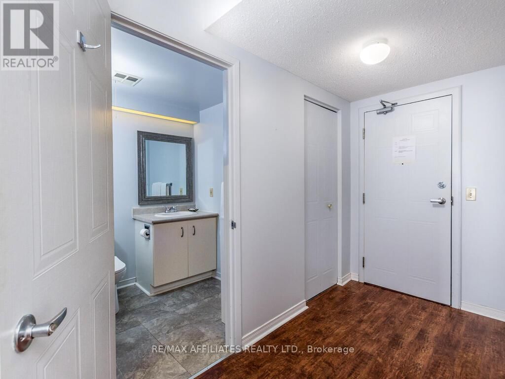 230 - 848 SEYTON DRIVE Image 8