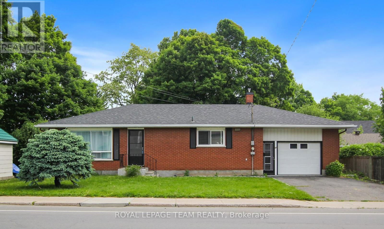 69 MARTIN STREET NORTH Image 1