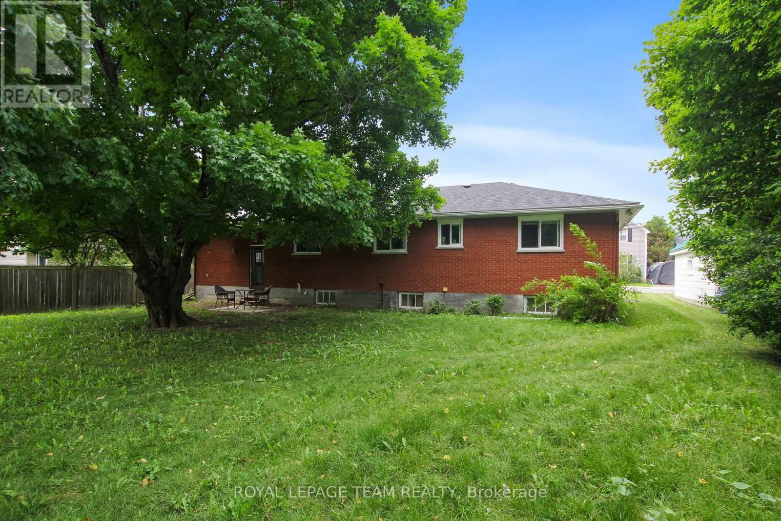 69 MARTIN STREET NORTH Image 31