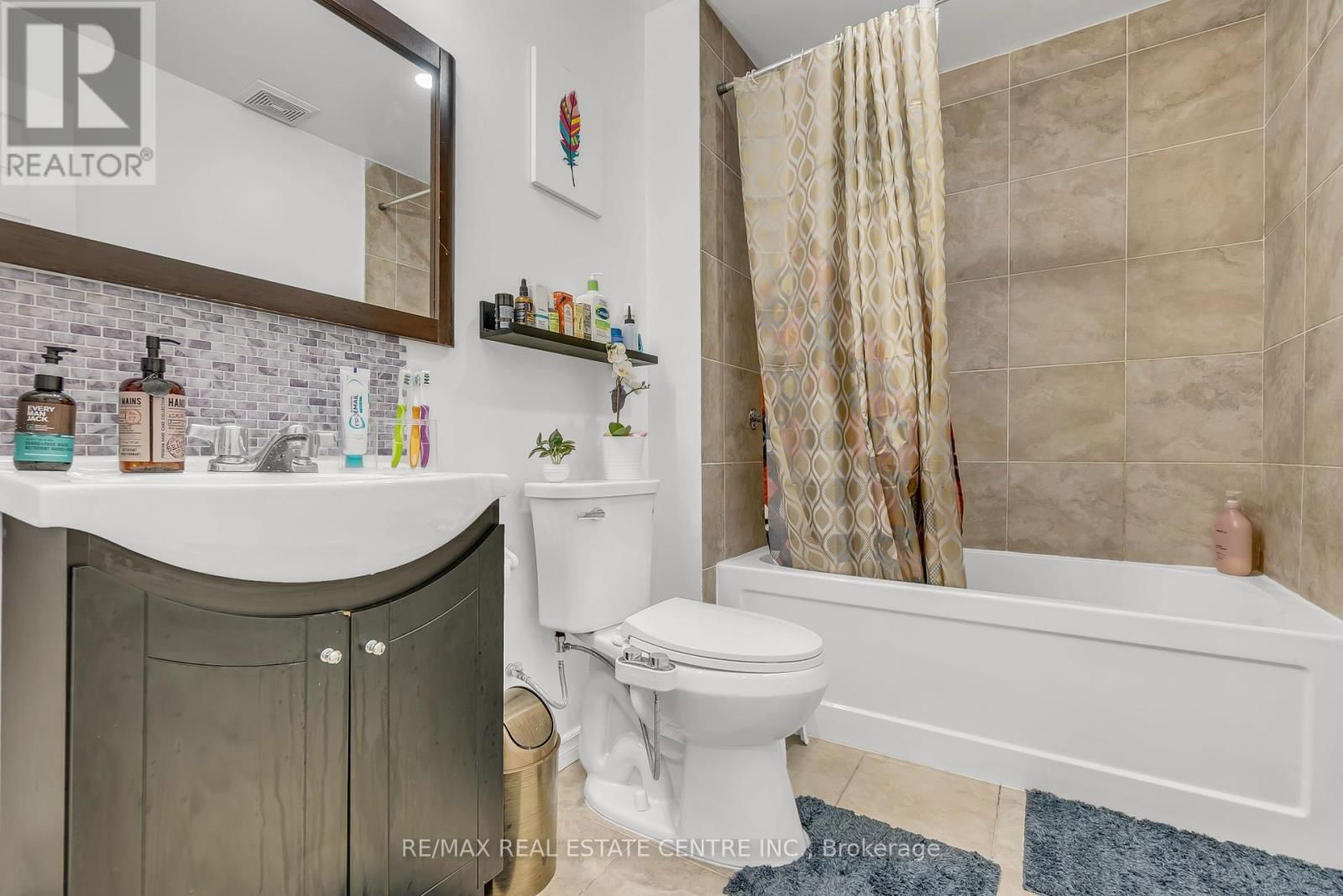214 BLAIR CREEK DRIVE Image 43