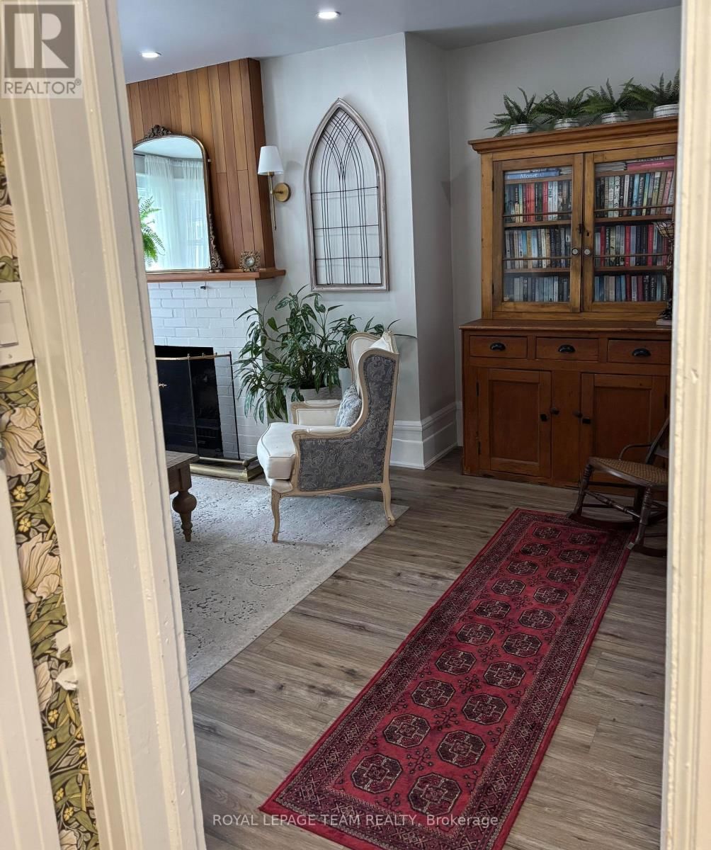 2 - 16 POWELL AVENUE Image 11