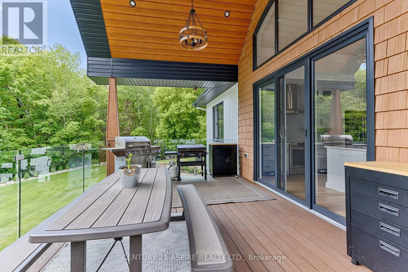 402 LA PASSE ROAD Image 12