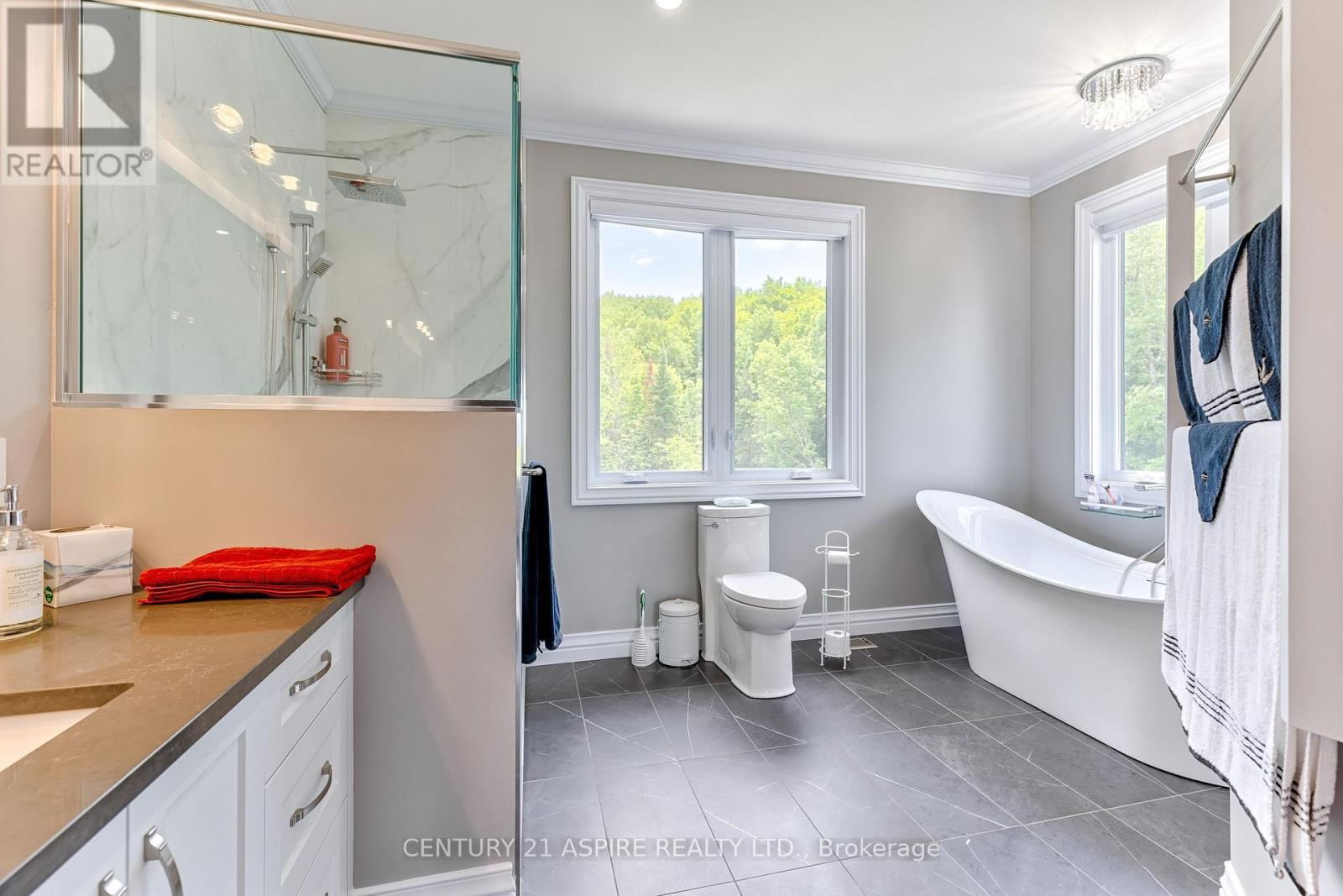 402 LA PASSE ROAD Image 30