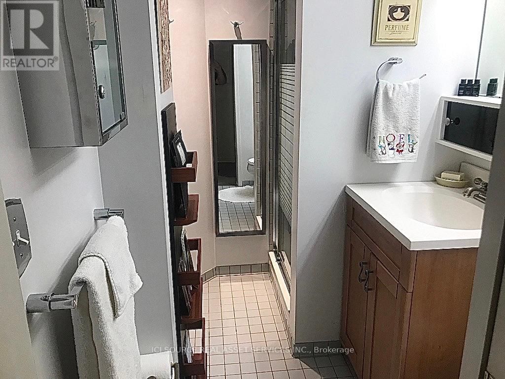 3 - 12 CLARENCE STREET Image 16