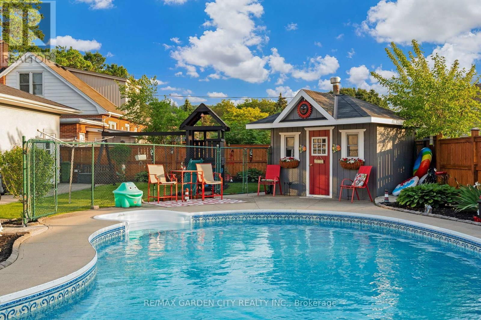 43 EVERGREEN AVENUE Image 39