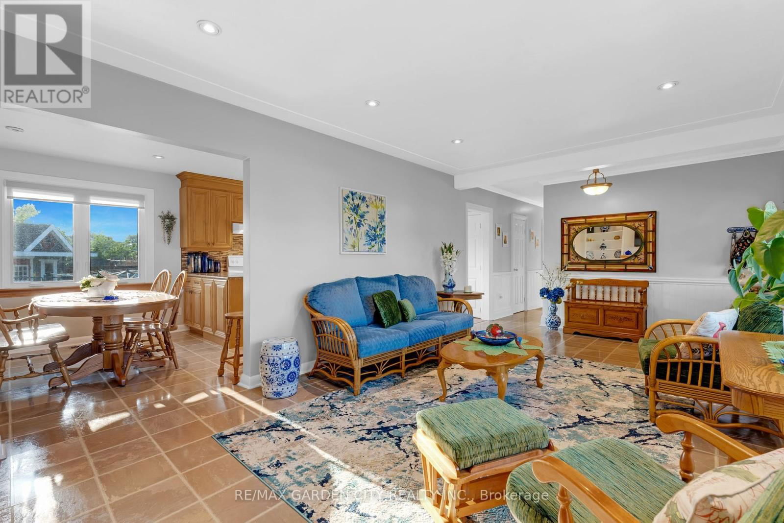 43 EVERGREEN AVENUE Image 8