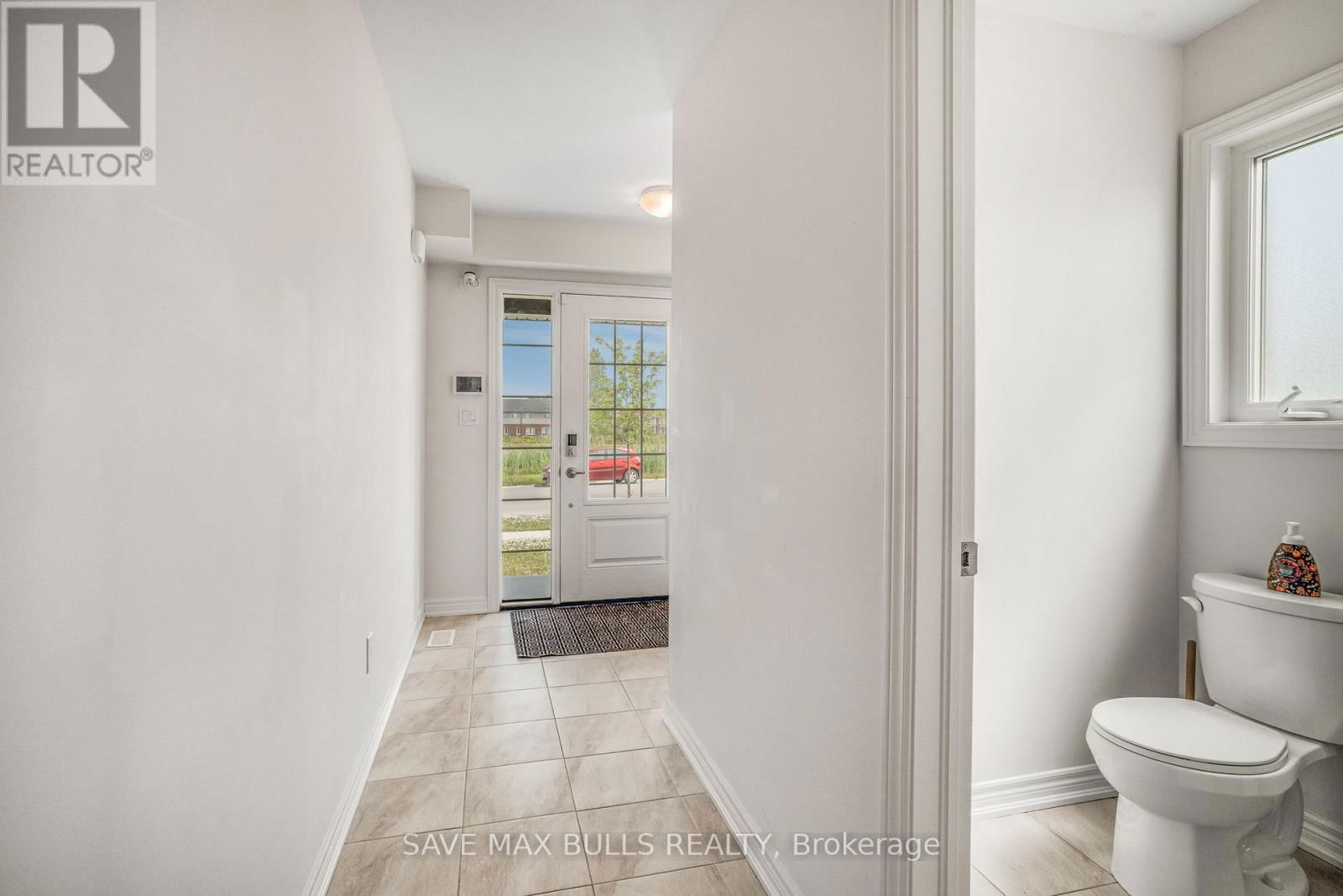 636 JULIA DRIVE Image 10