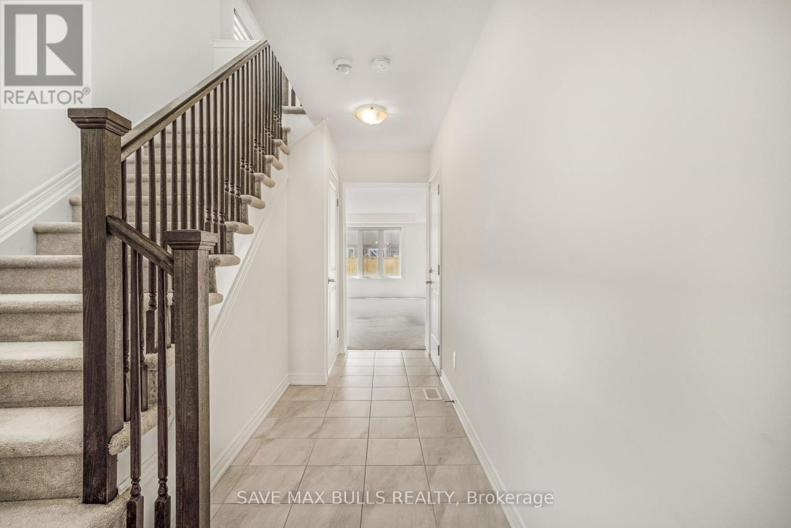 636 JULIA DRIVE Image 13